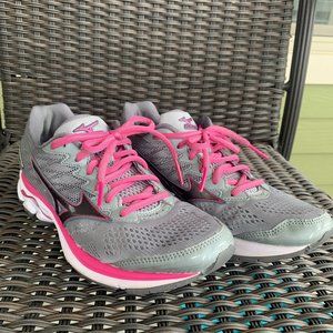 Mizuno Waverider 20 - Womens Running Shoe - Size 6.5